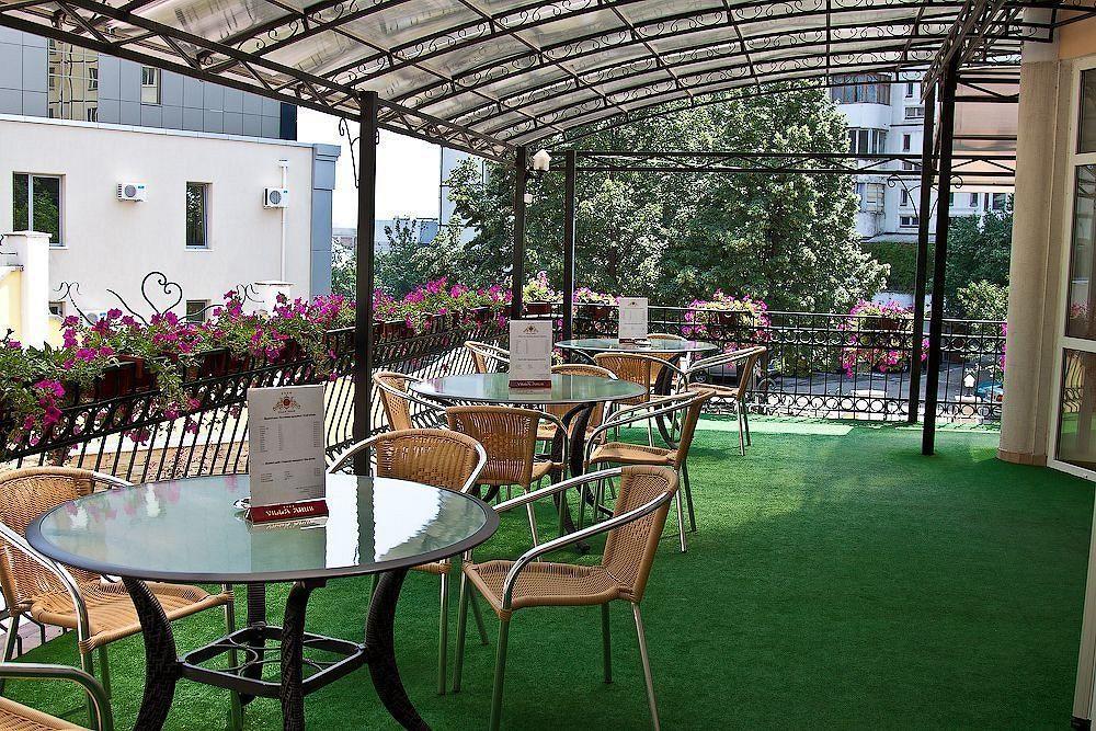 Villa Arus Кишинев Ресторант снимка