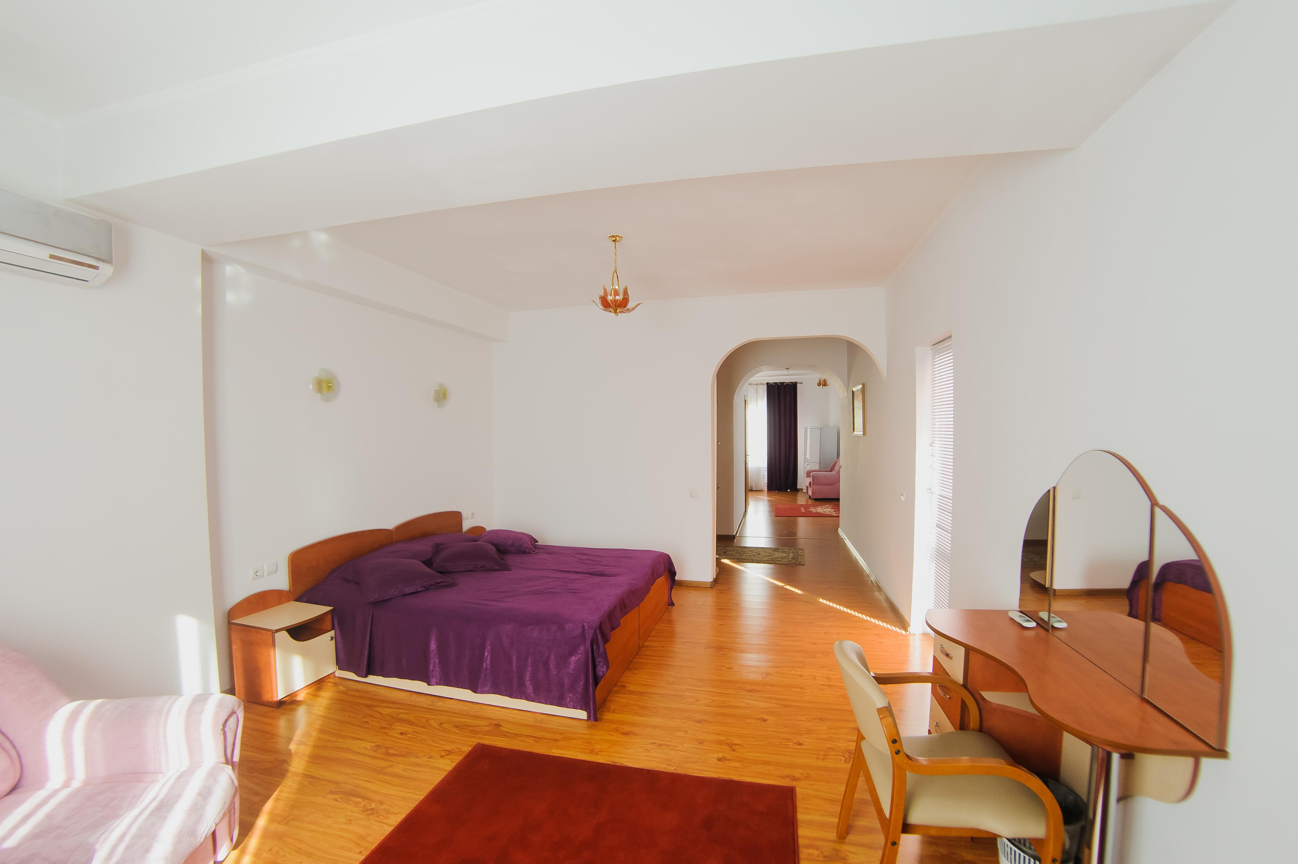 Villa Arus Кишинев Екстериор снимка