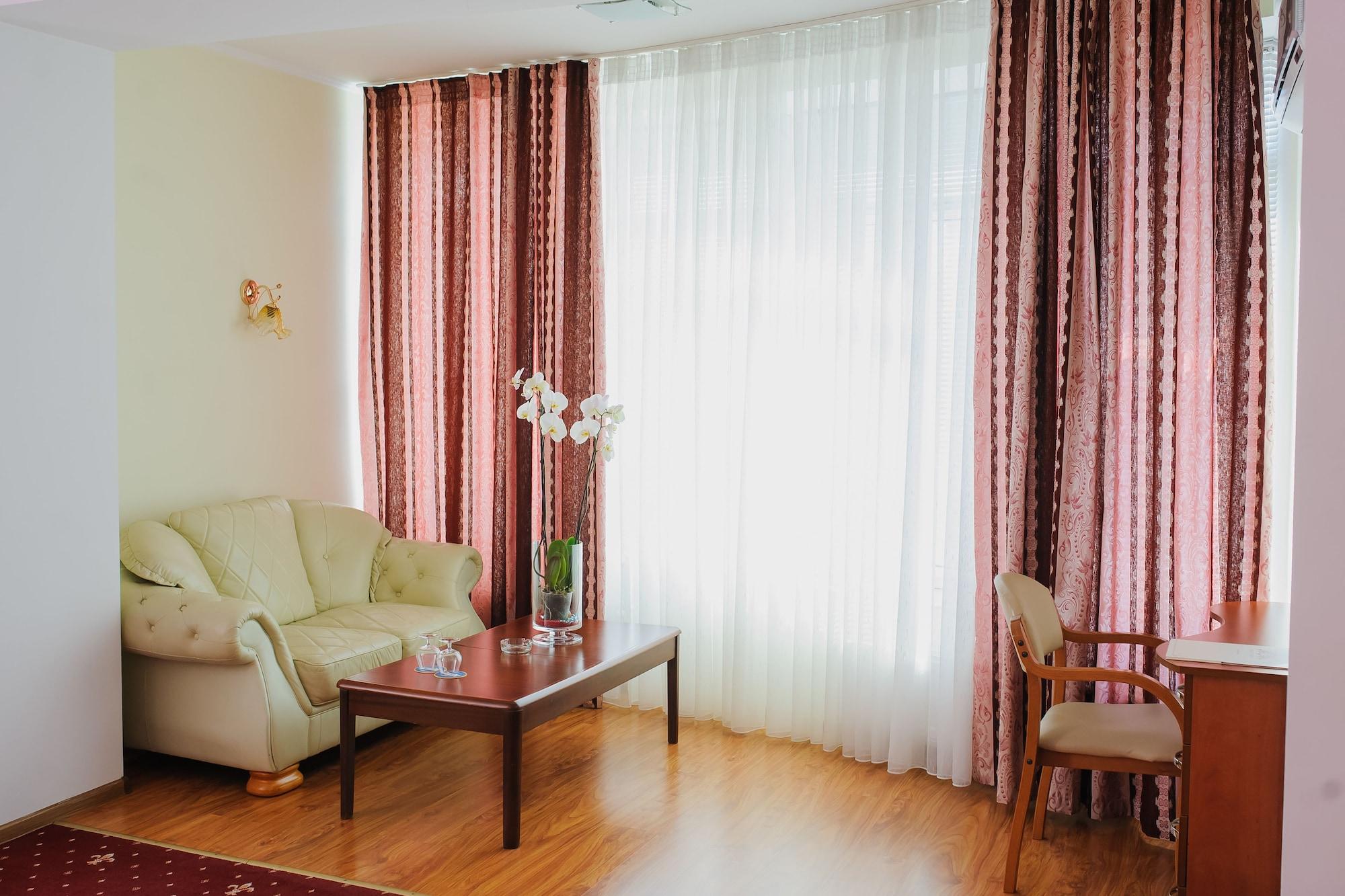 Villa Arus Кишинев Екстериор снимка