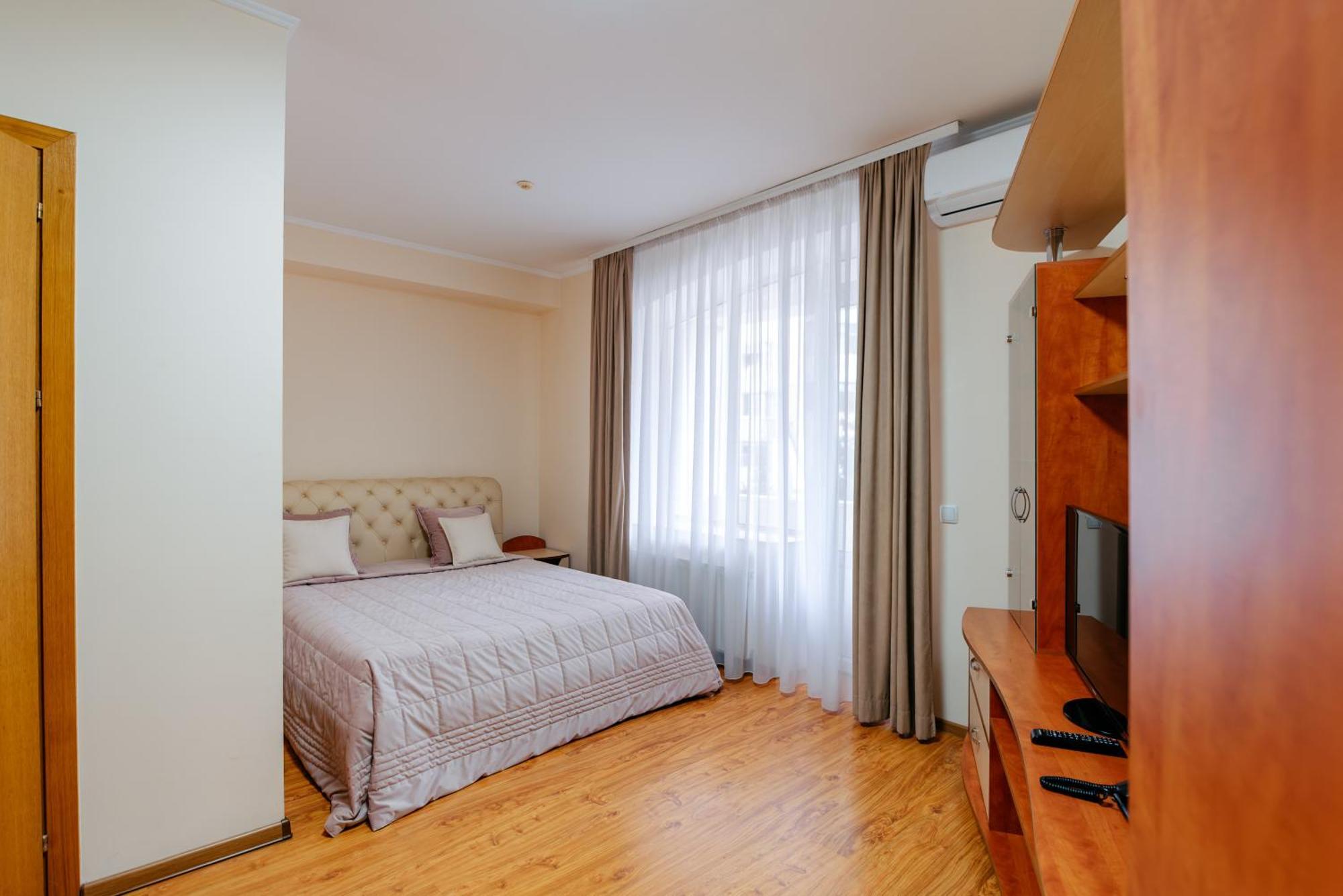 Villa Arus Кишинев Екстериор снимка