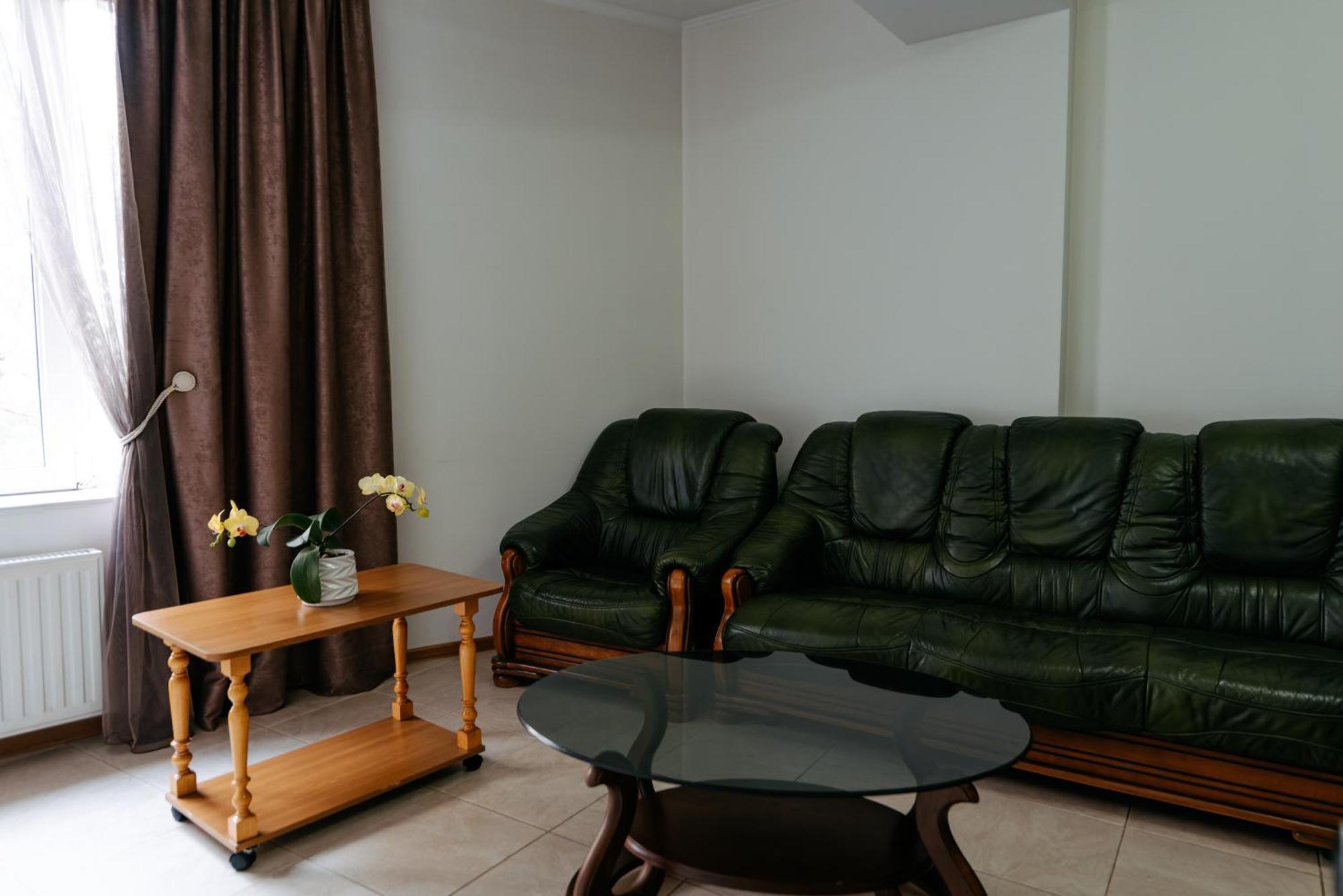 Villa Arus Кишинев Екстериор снимка