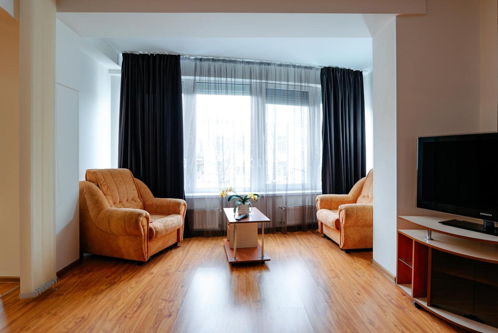 Villa Arus Кишинев Екстериор снимка